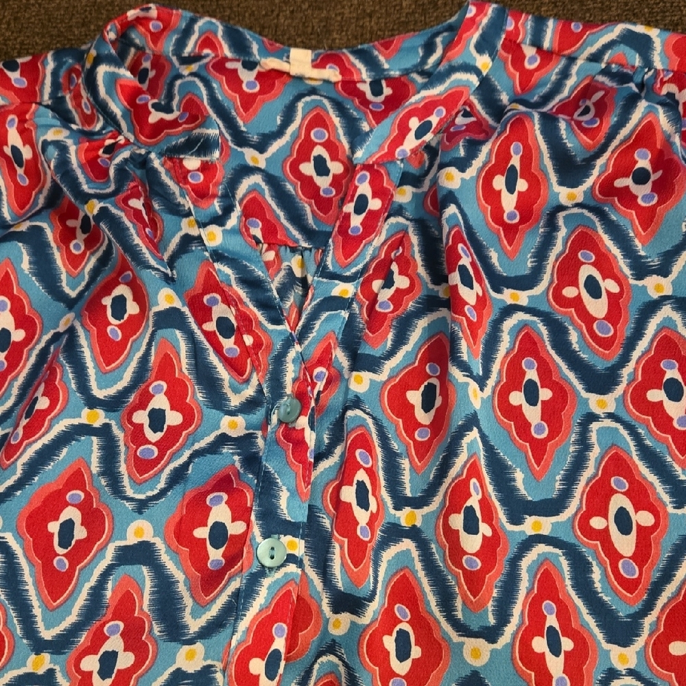 JODIFL Short Sleeve Blouse - Picture 8 of 8